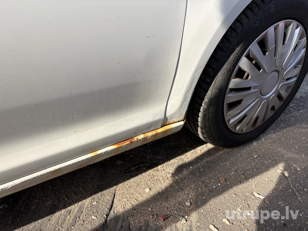 VOLKSWAGEN GOLF 6