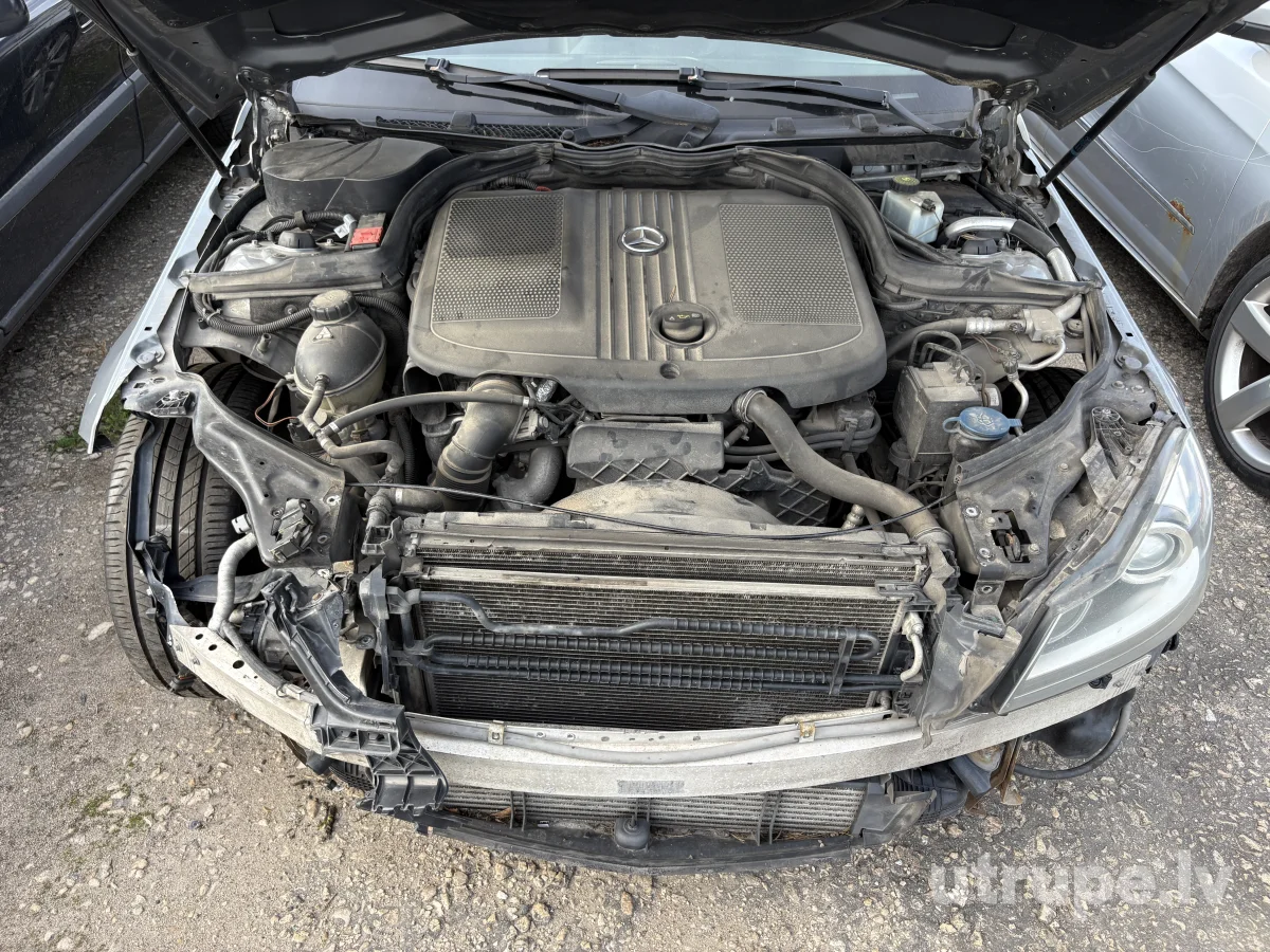 MERCEDES C250