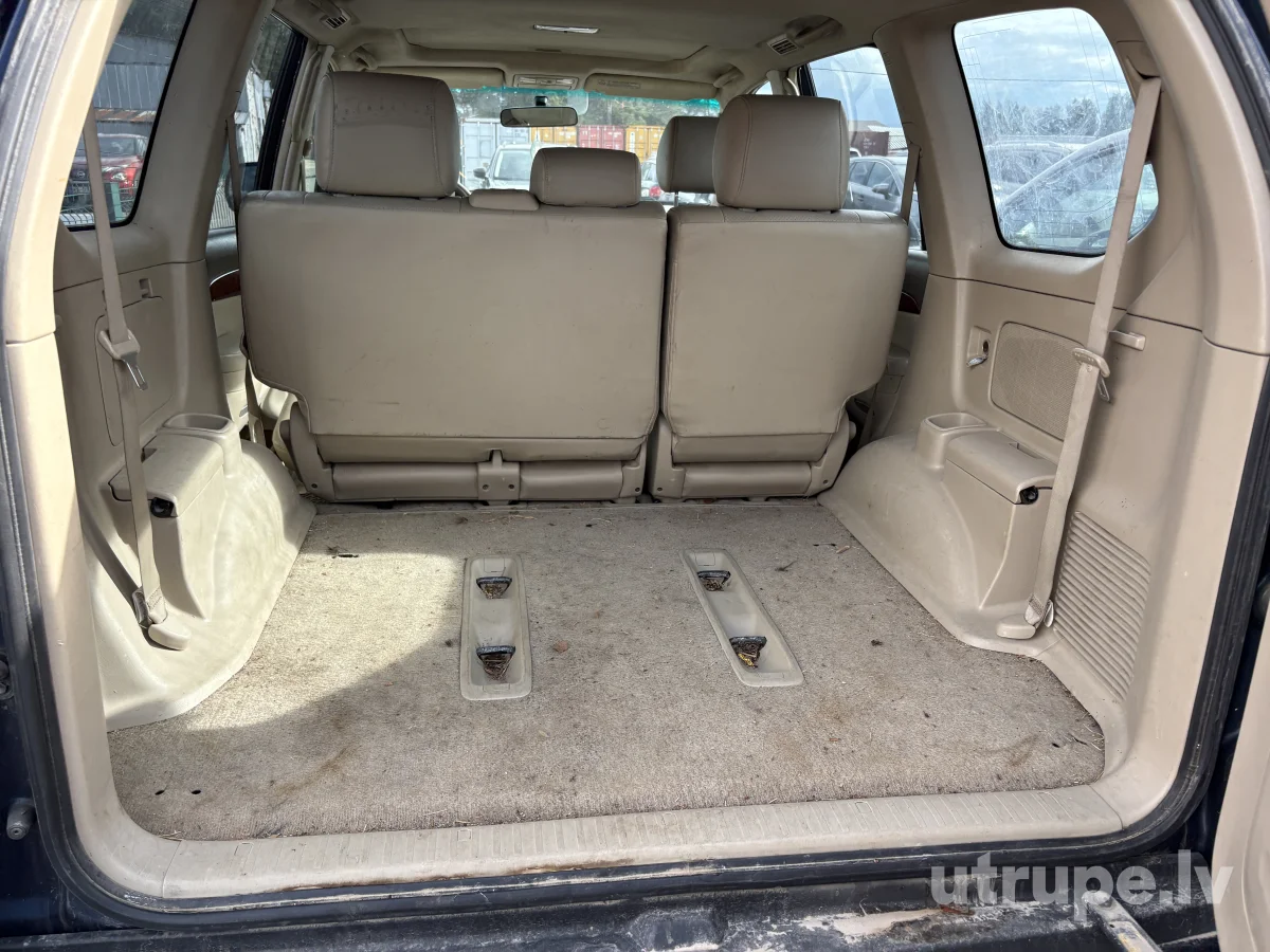 TOYOTA LANDCRUISER