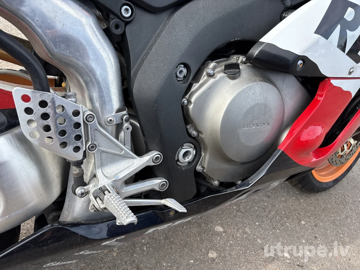 HONDA CBR 1000RR