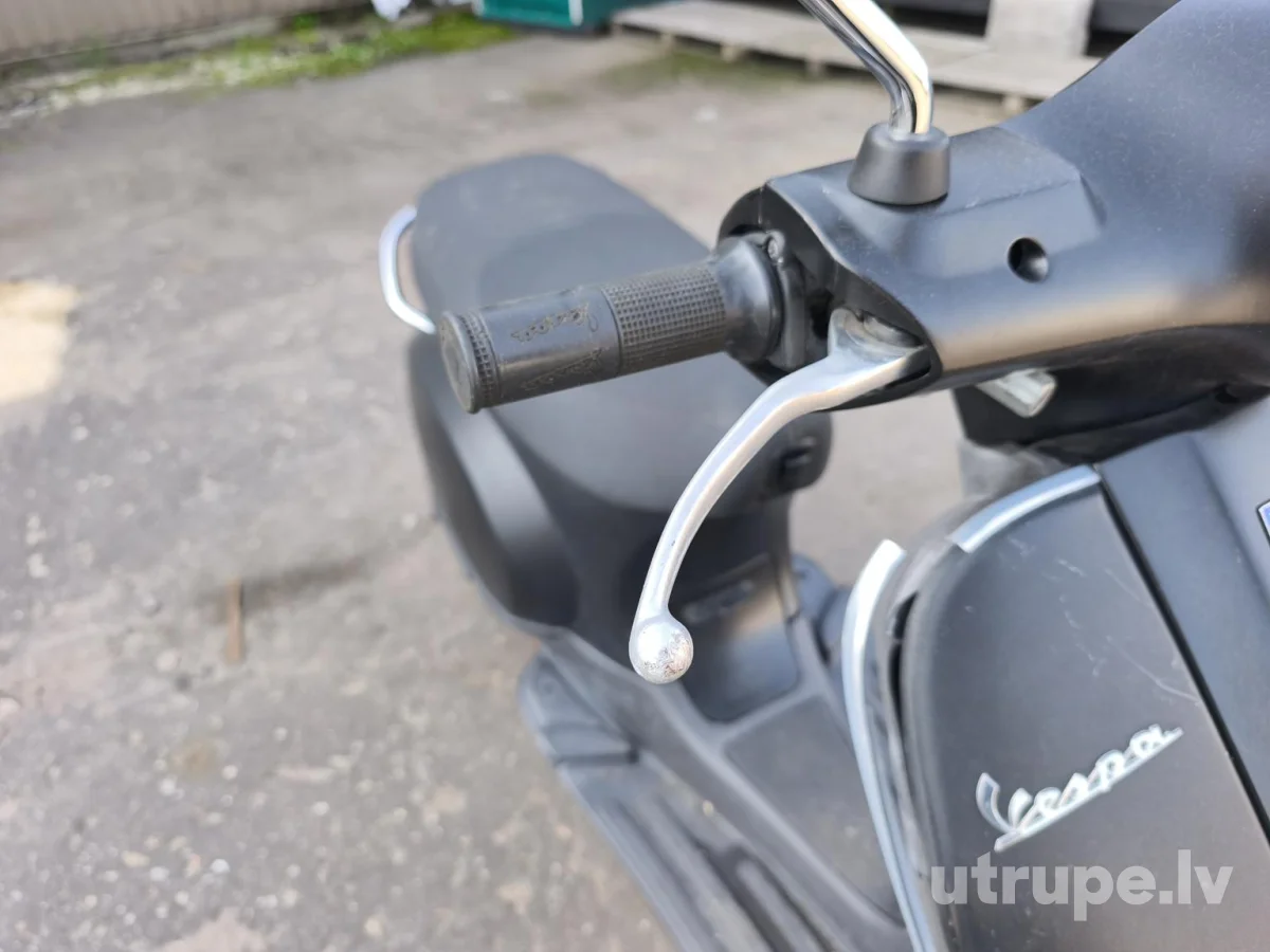 PIAGGIO VESPA 50LX