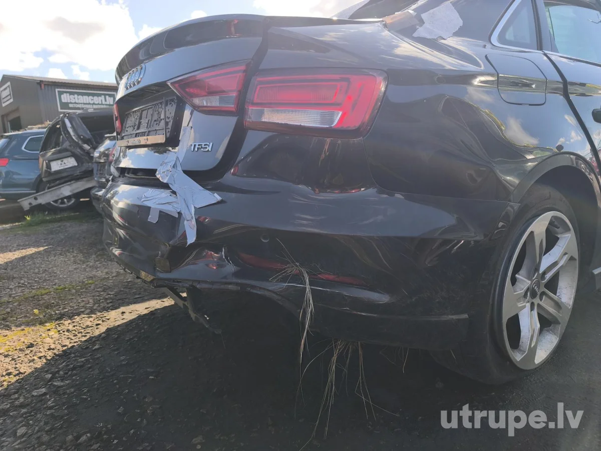 AUDI A3 LIMOUSINE