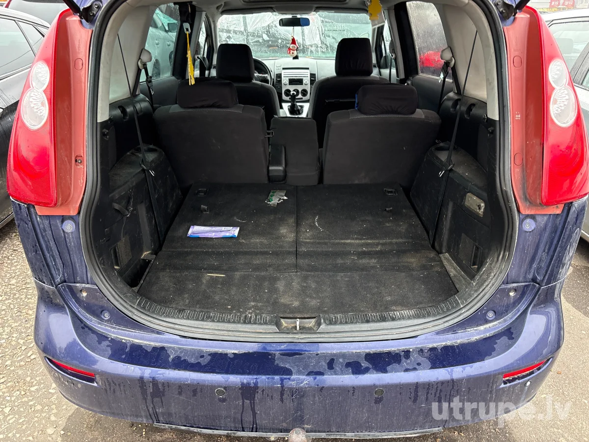 MAZDA5