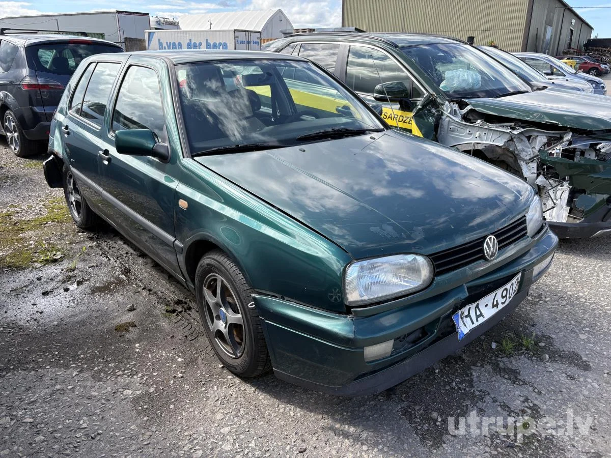VOLKSWAGEN GOLF 3