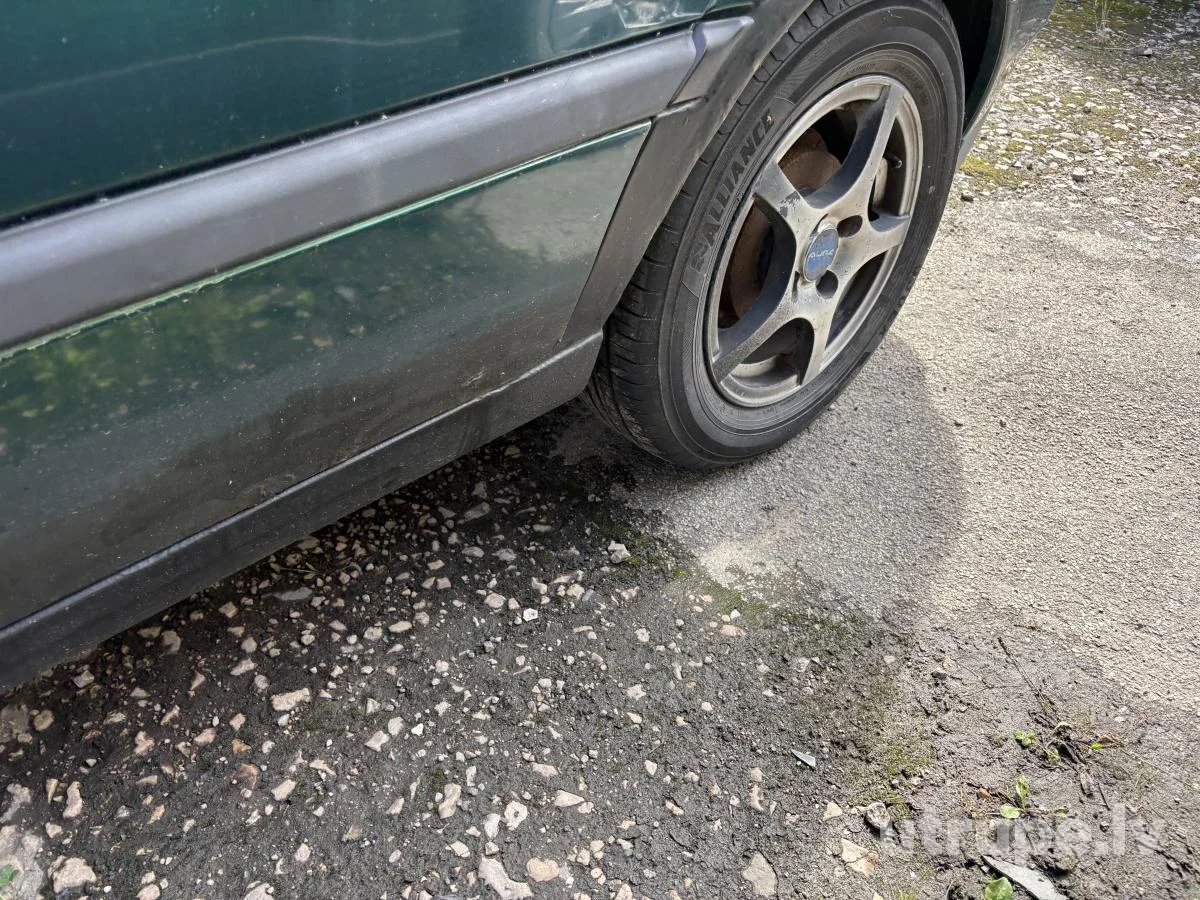 VOLKSWAGEN GOLF 3