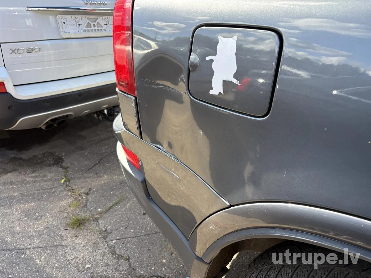 VOLVO XC 90