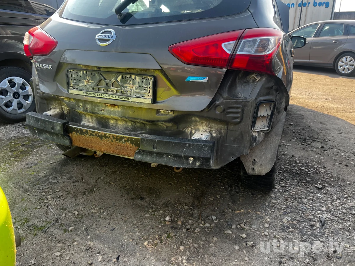 NISSAN PULSAR