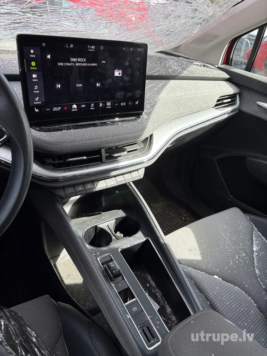 SKODA ENYAQ 60