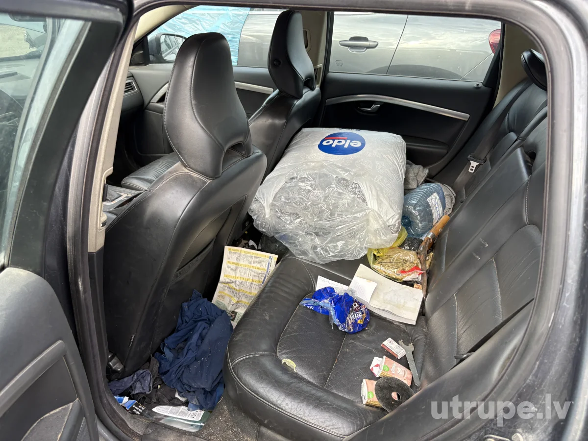 VOLVO V70