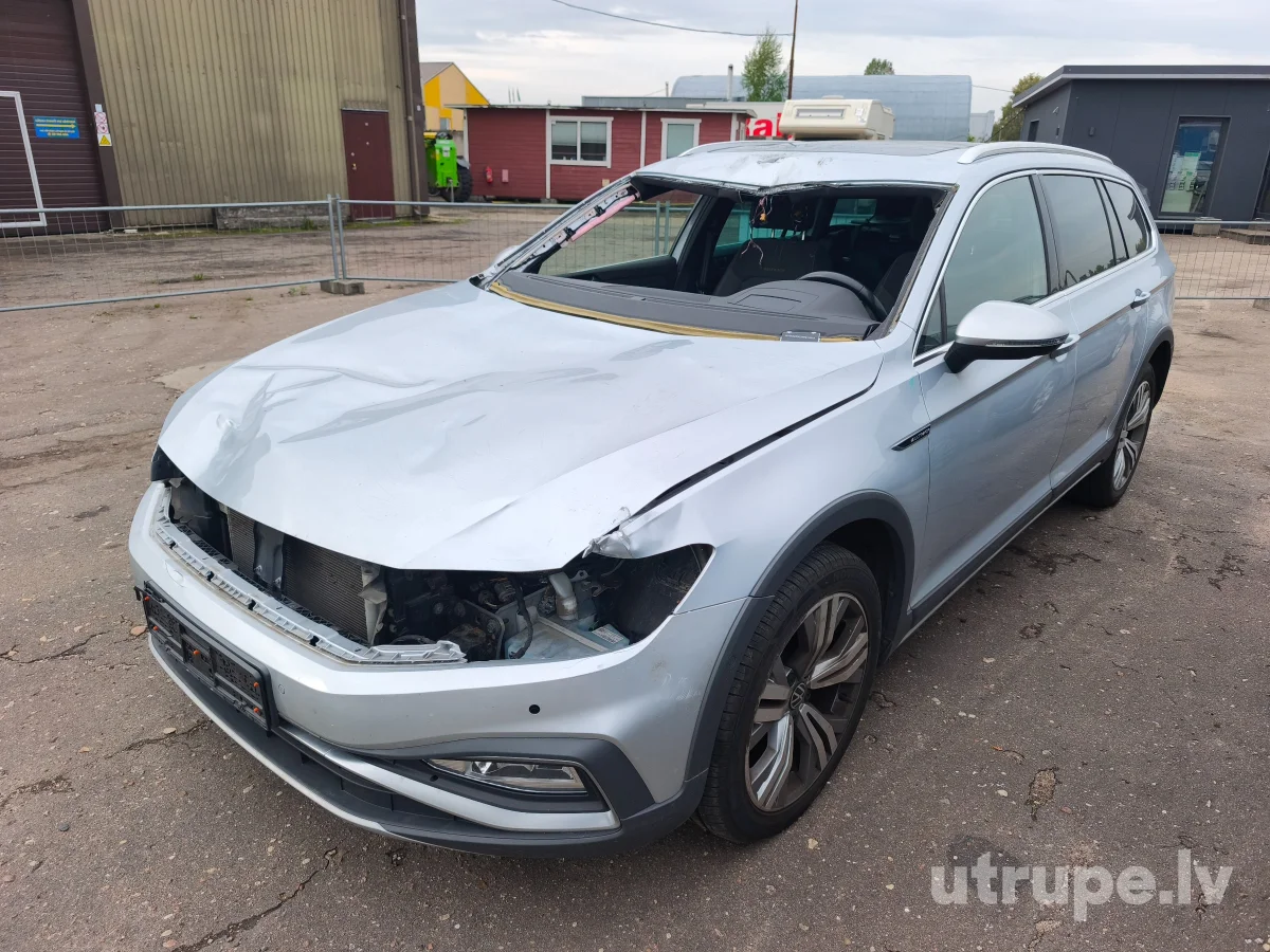 VOLKSWAGEN PASSAT (B8)