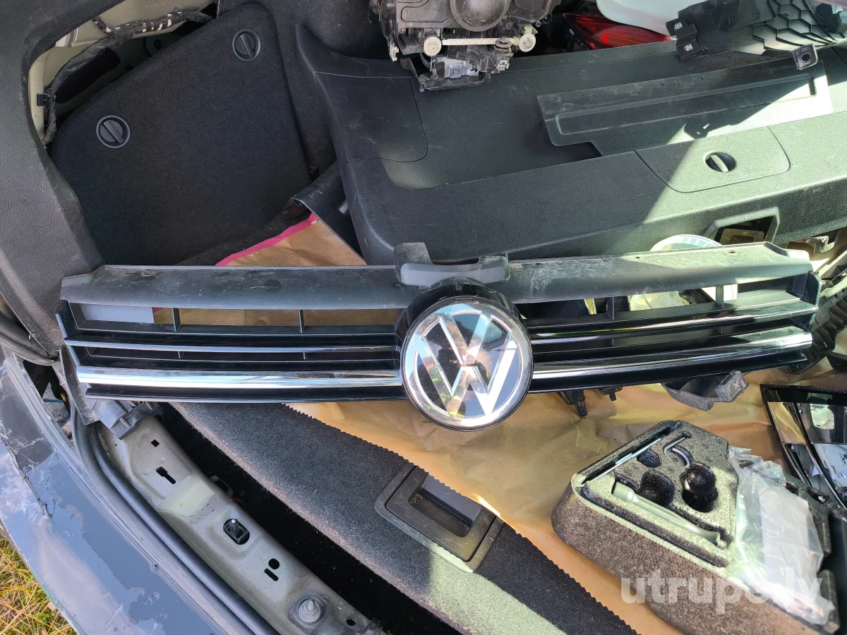 VOLKSWAGEN GOLF 7
