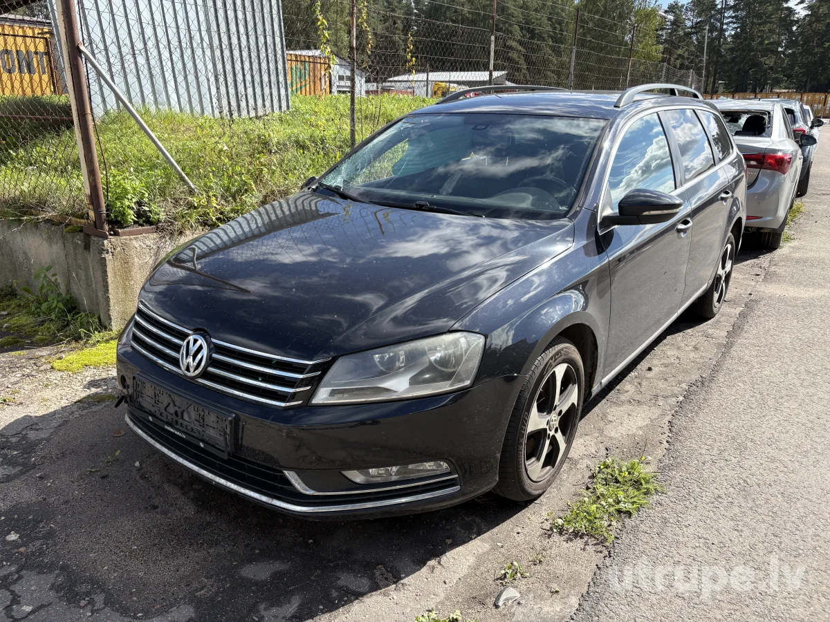 VOLKSWAGEN PASSAT (B7)