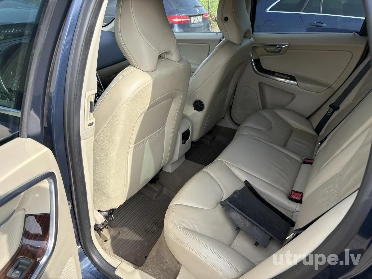 VOLVO XC 60