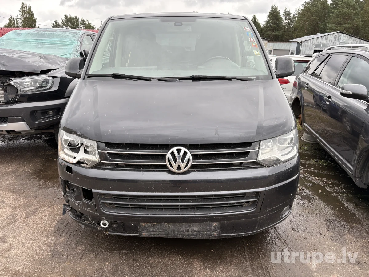 VOLKSWAGEN MULTIVAN