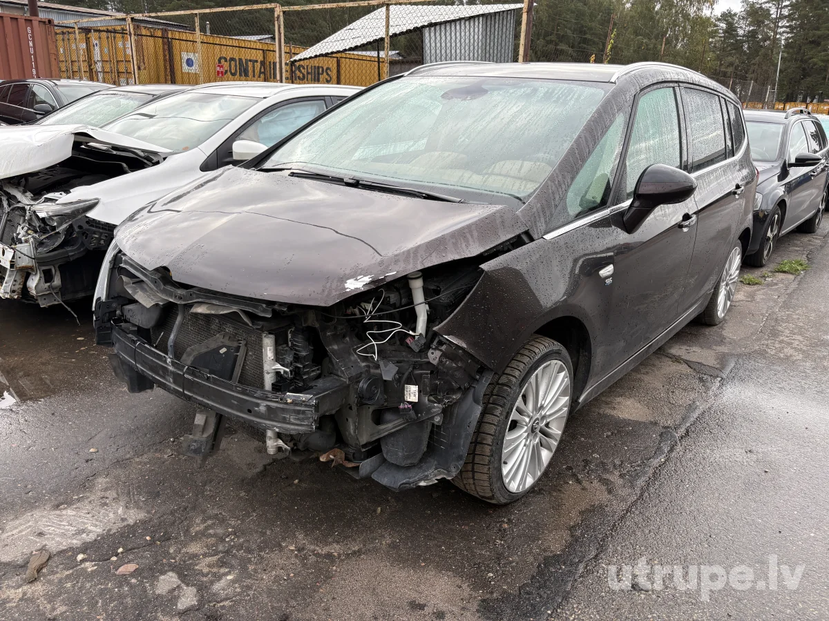 OPEL ZAFIRA TOURER