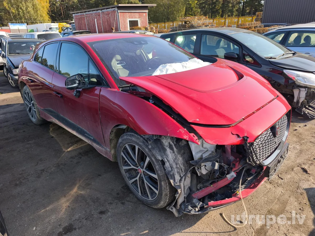 JAGUAR I-PACE