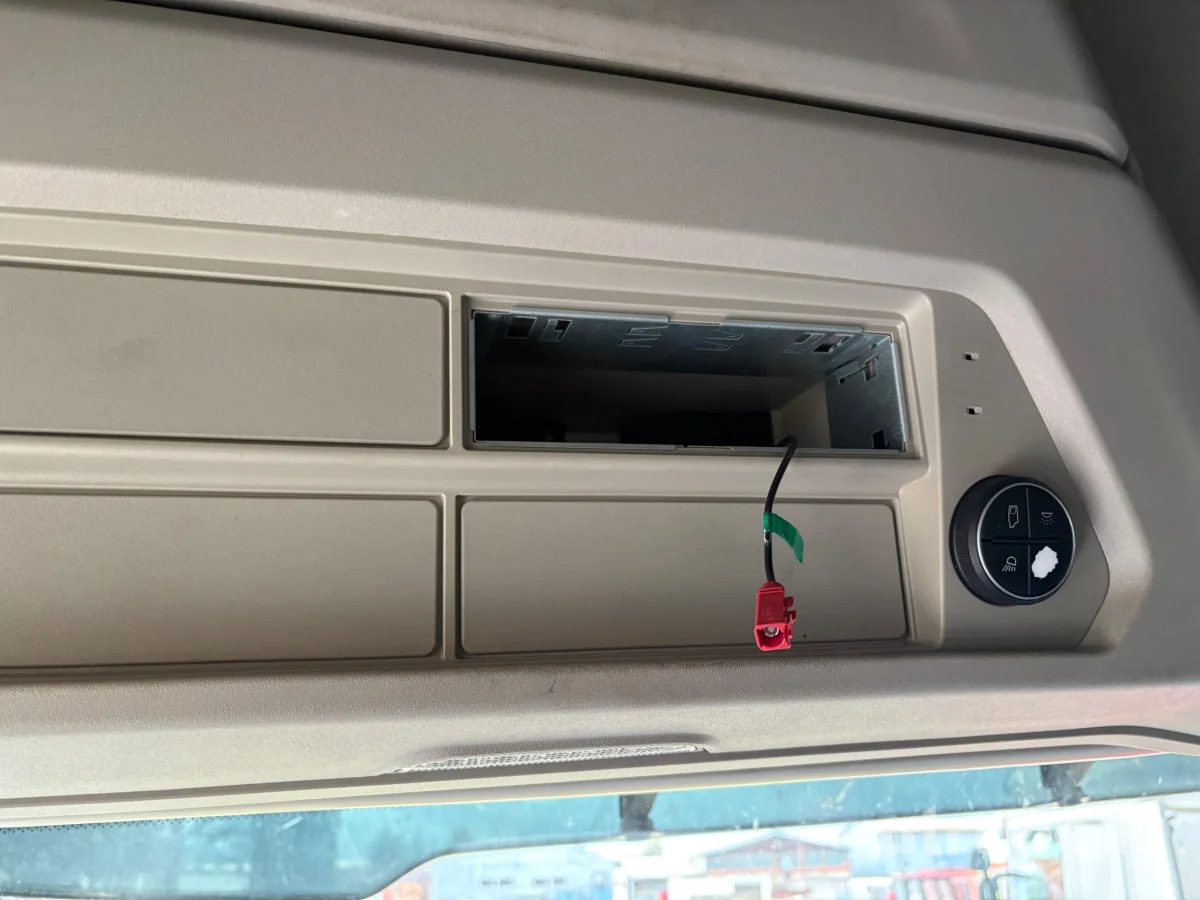 IVECO AS440ST/P