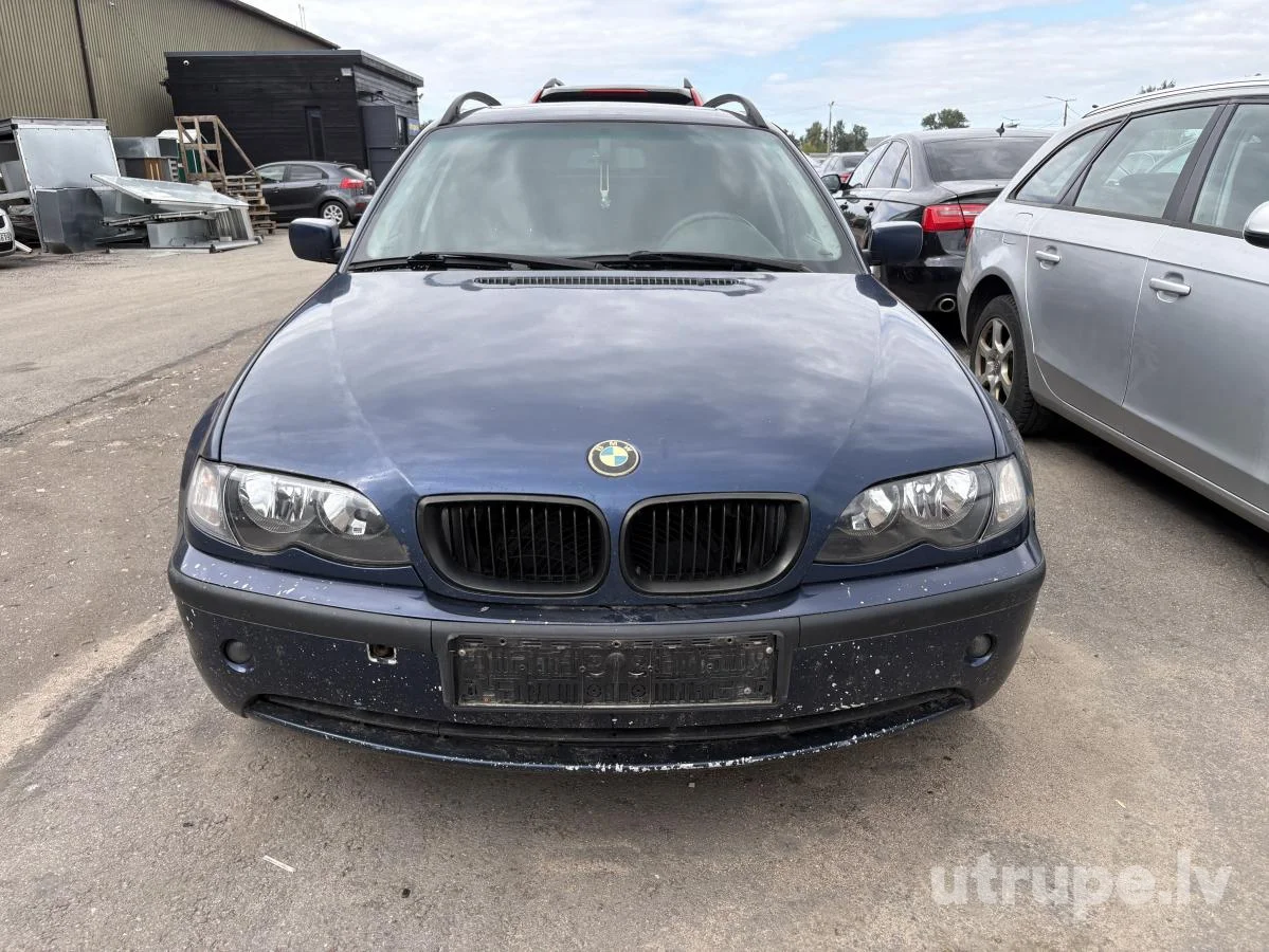 BMW 320