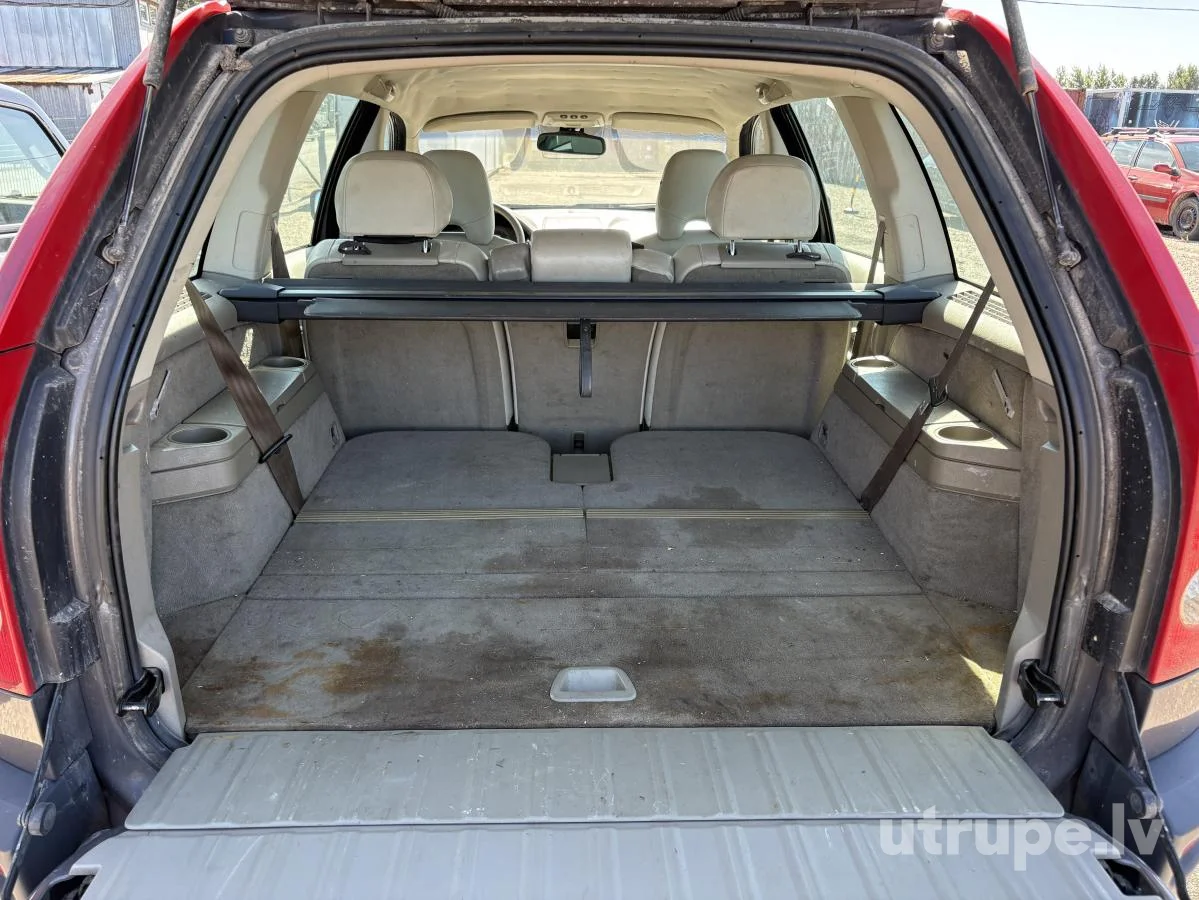 VOLVO XC 90