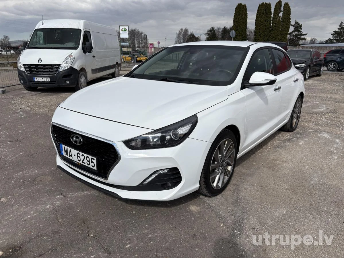 HYUNDAI I30