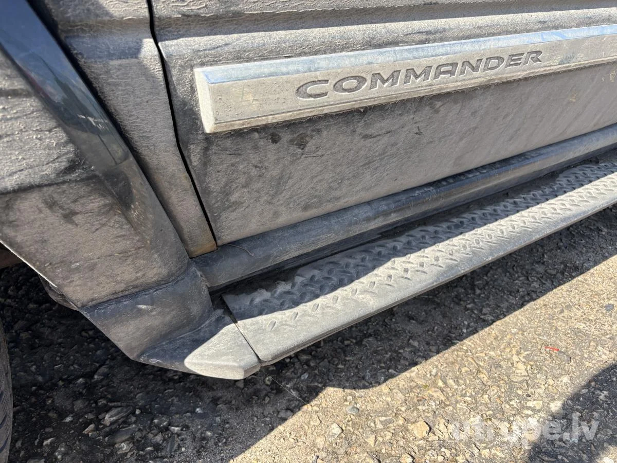 JEEP COMMANDER