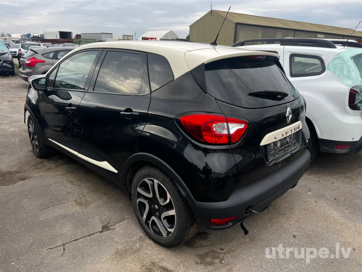 RENAULT CAPTUR