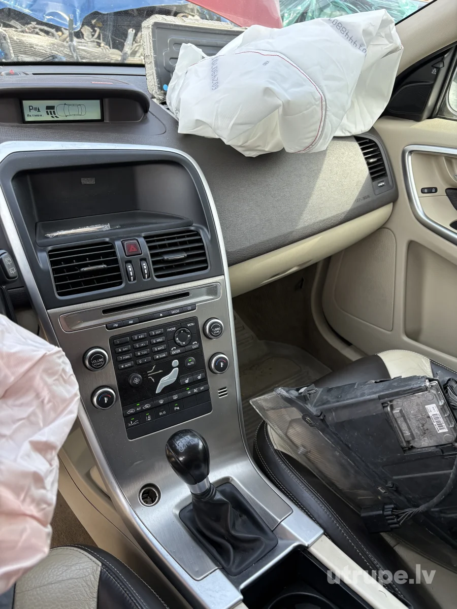 VOLVO XC 60