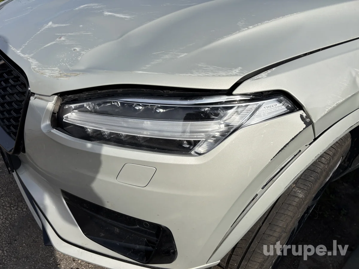 VOLVO XC 90