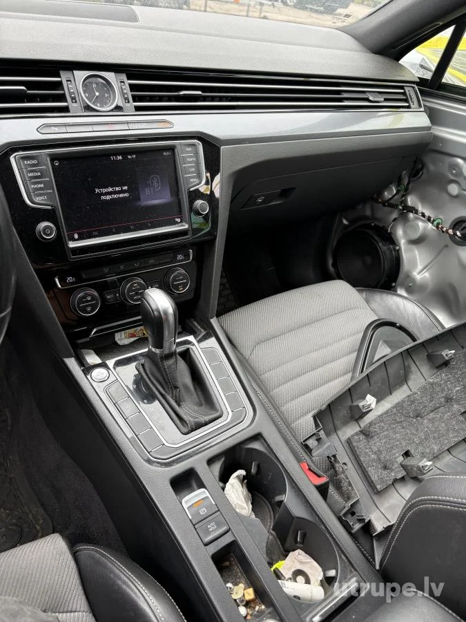 VOLKSWAGEN PASSAT (B8)