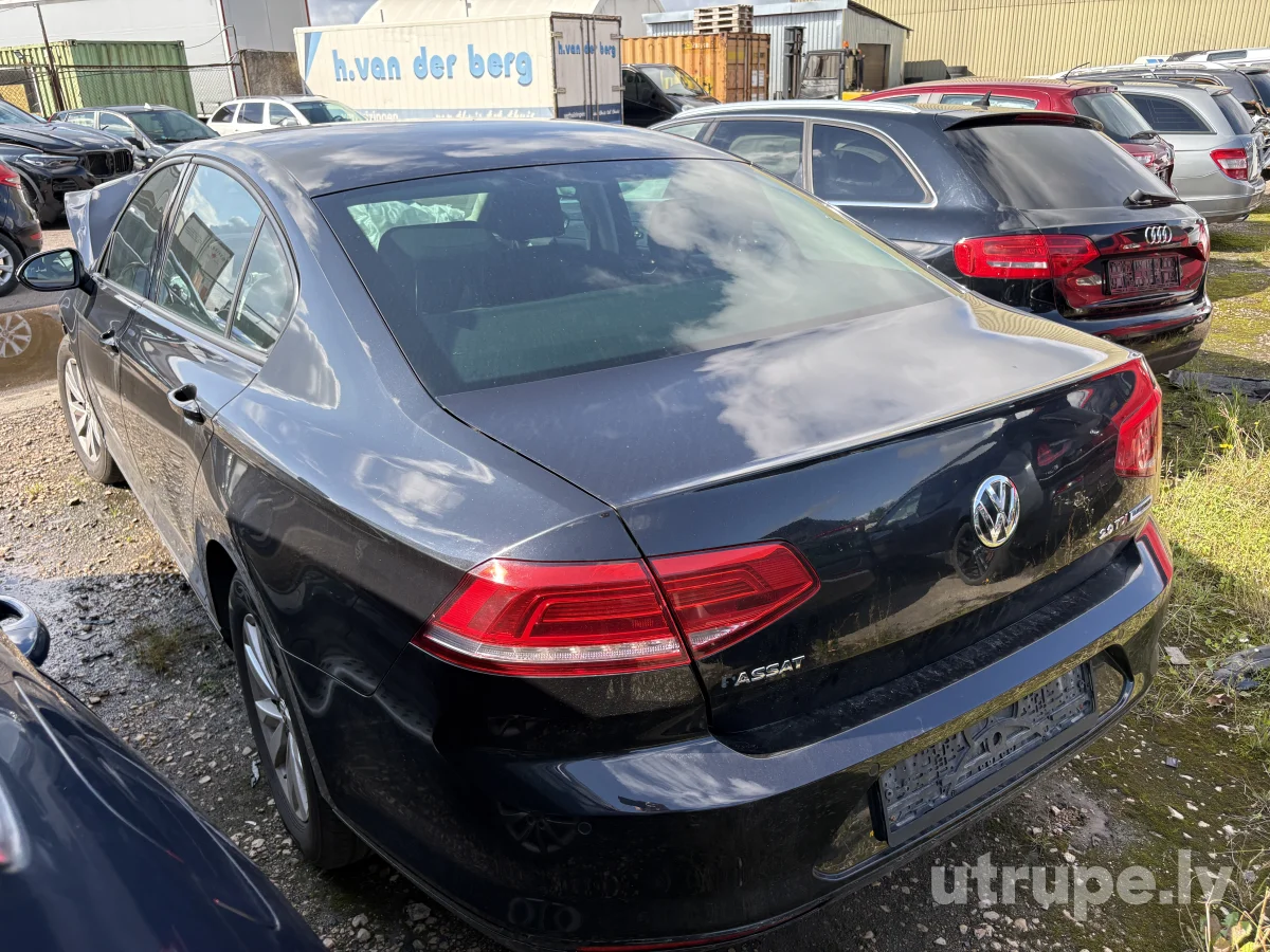 VOLKSWAGEN PASSAT (B7)
