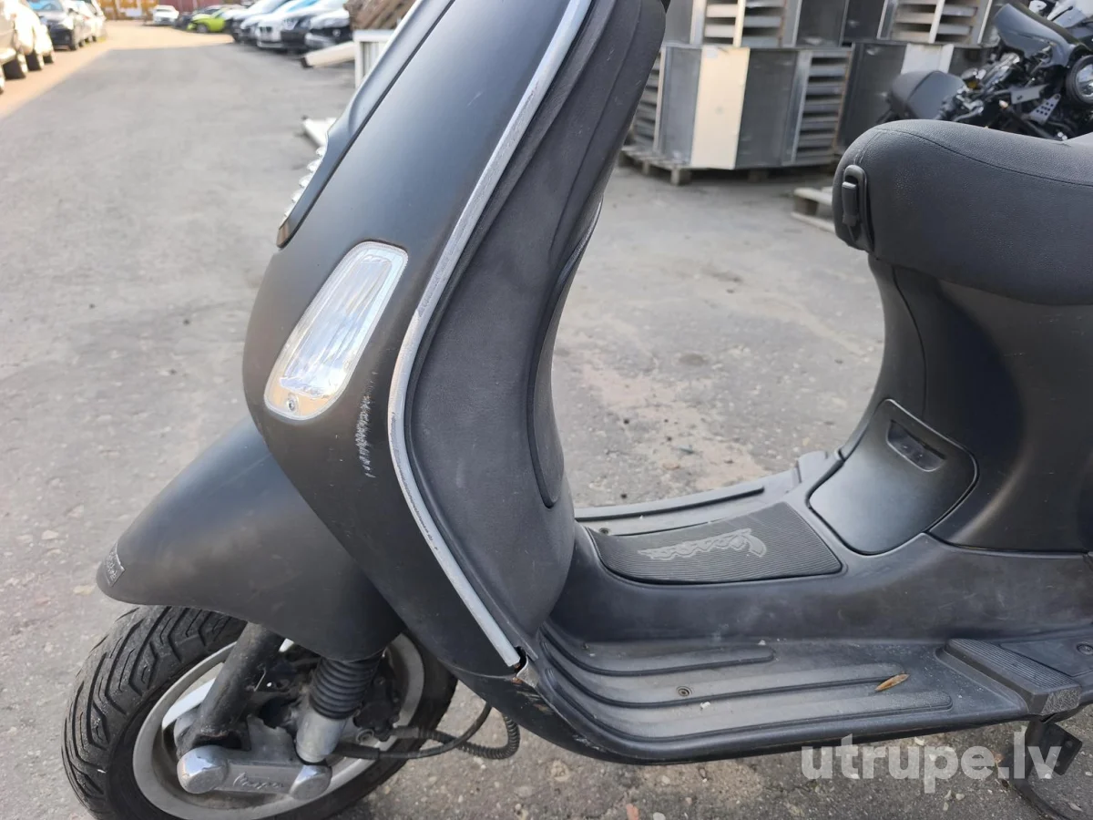 PIAGGIO VESPA 50LX