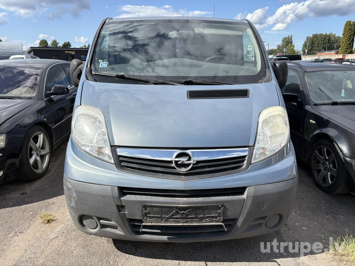 OPEL VIVARO