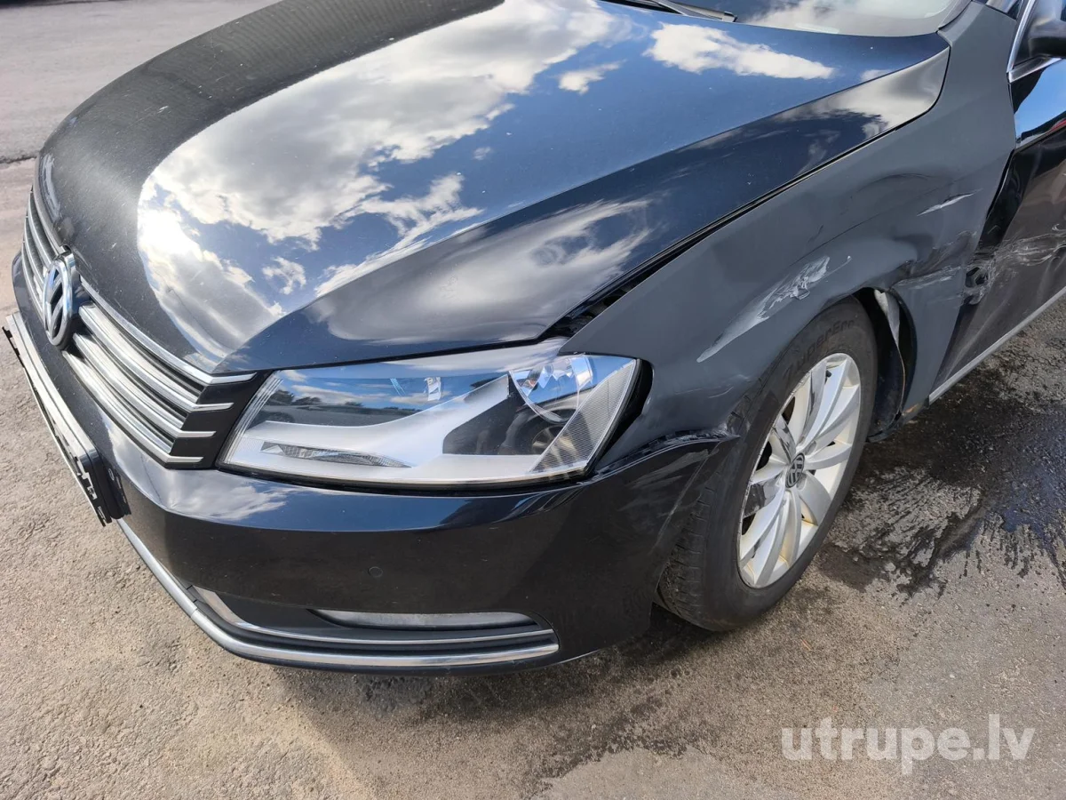 VOLKSWAGEN PASSAT (B7)