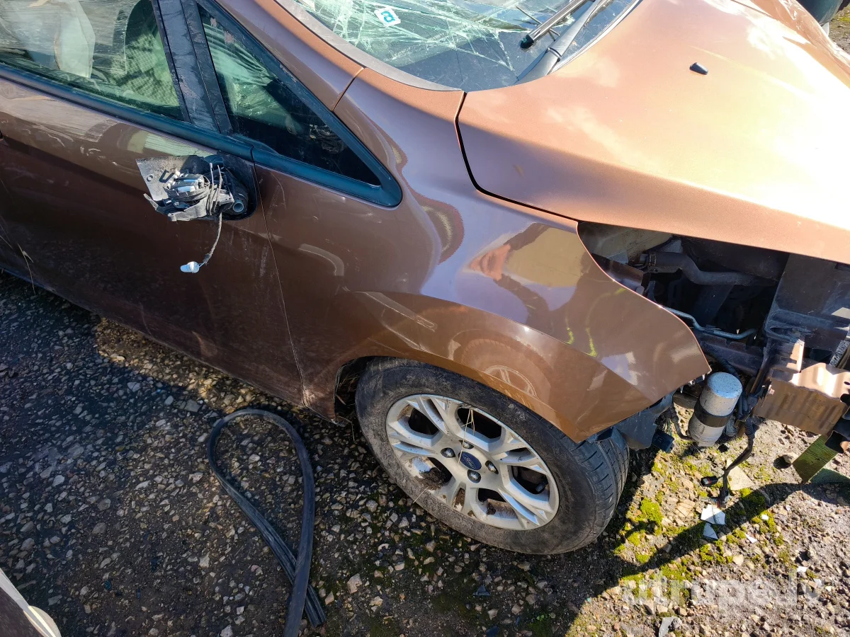 FORD B-MAX