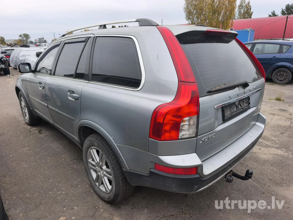 VOLVO XC 90