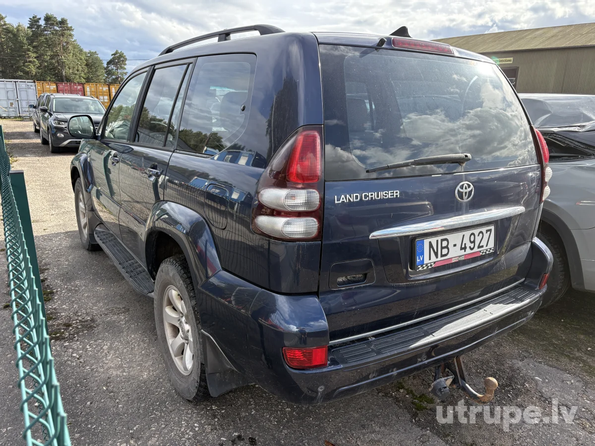 TOYOTA LANDCRUISER