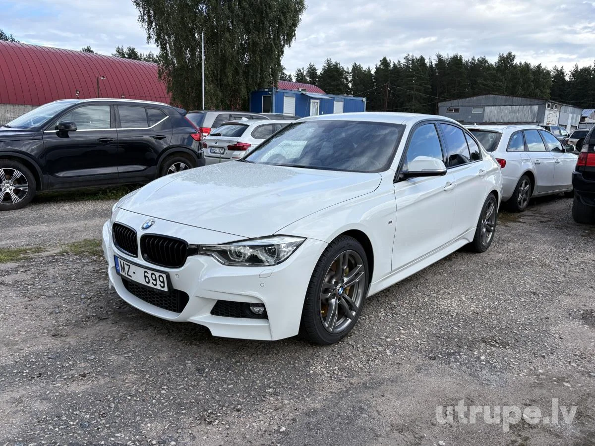 BMW 320