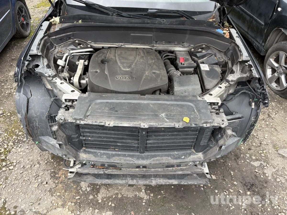 VOLVO XC 90
