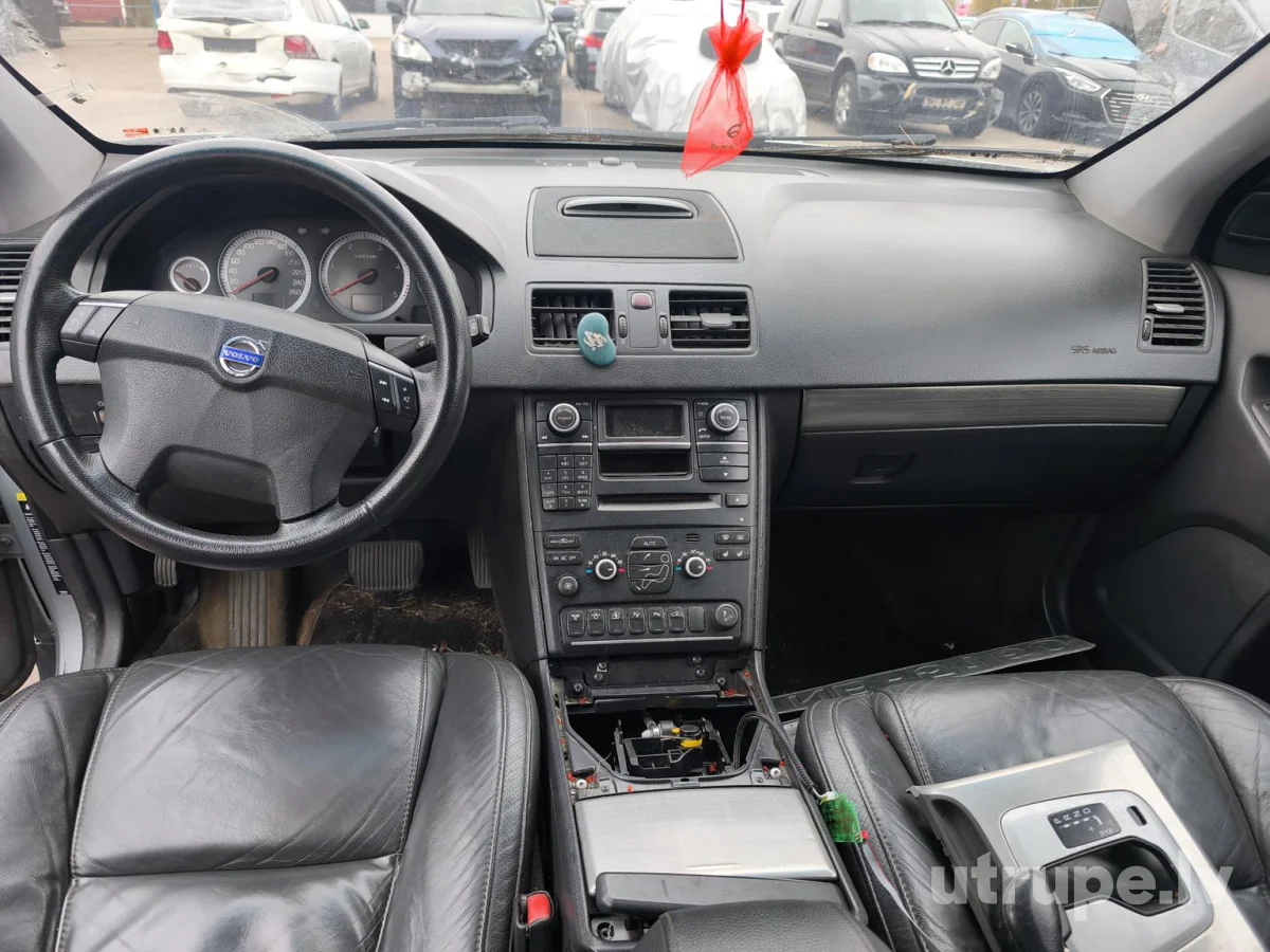 VOLVO XC 90