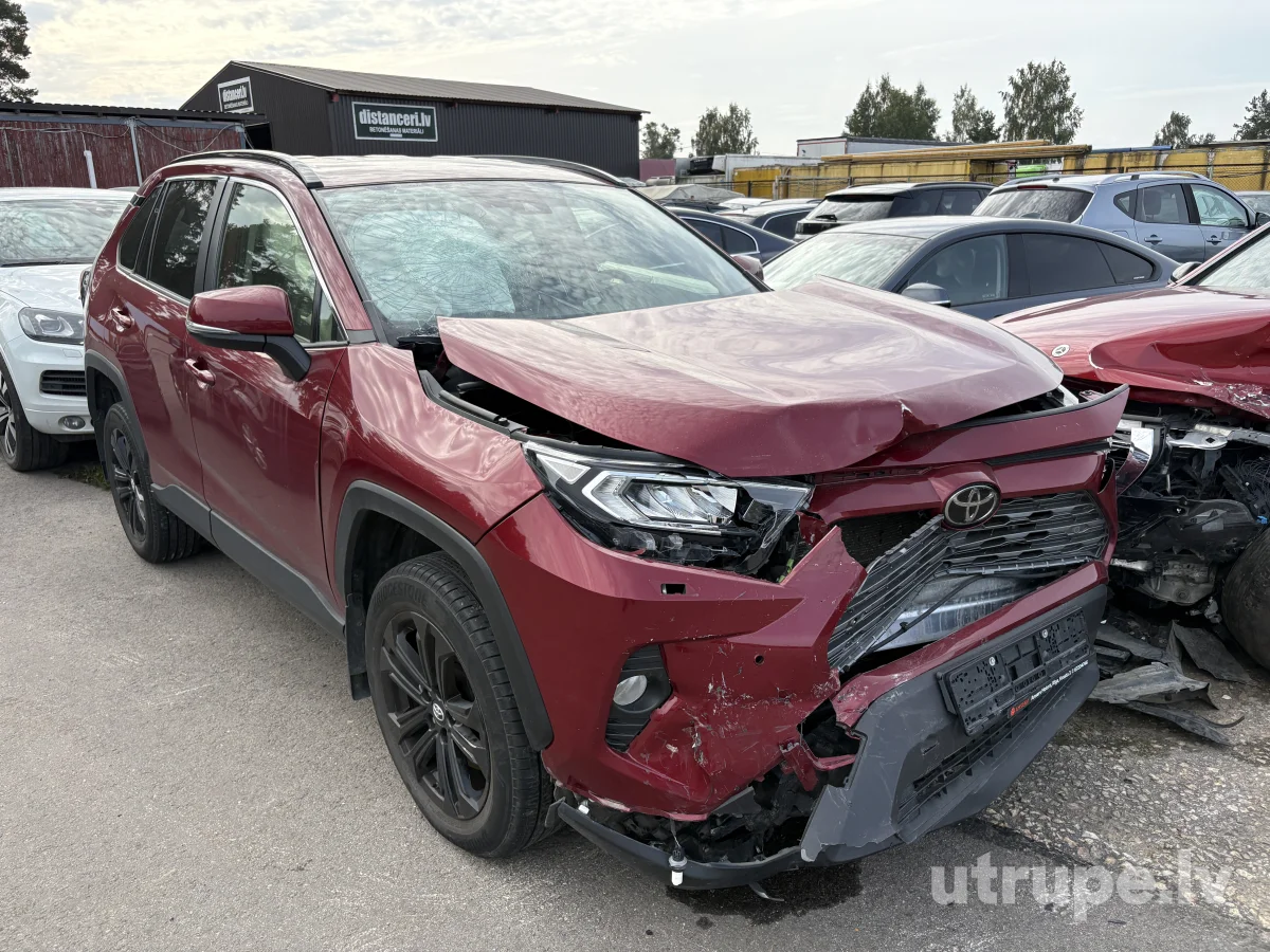 TOYOTA RAV 4