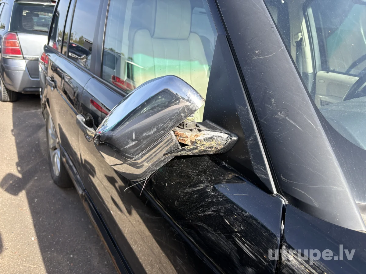 LAND-ROVER RANGE ROVER