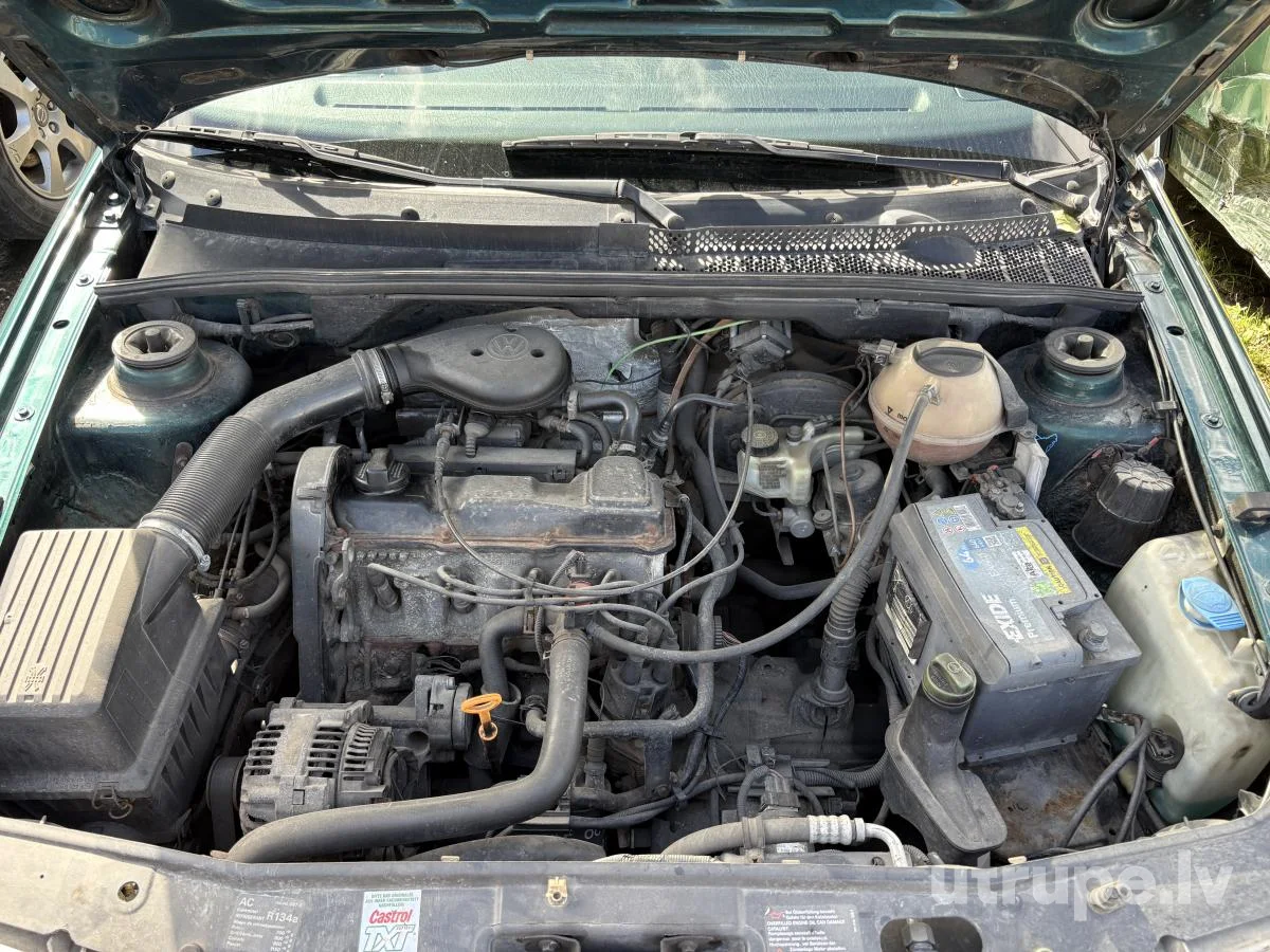 VOLKSWAGEN GOLF 3