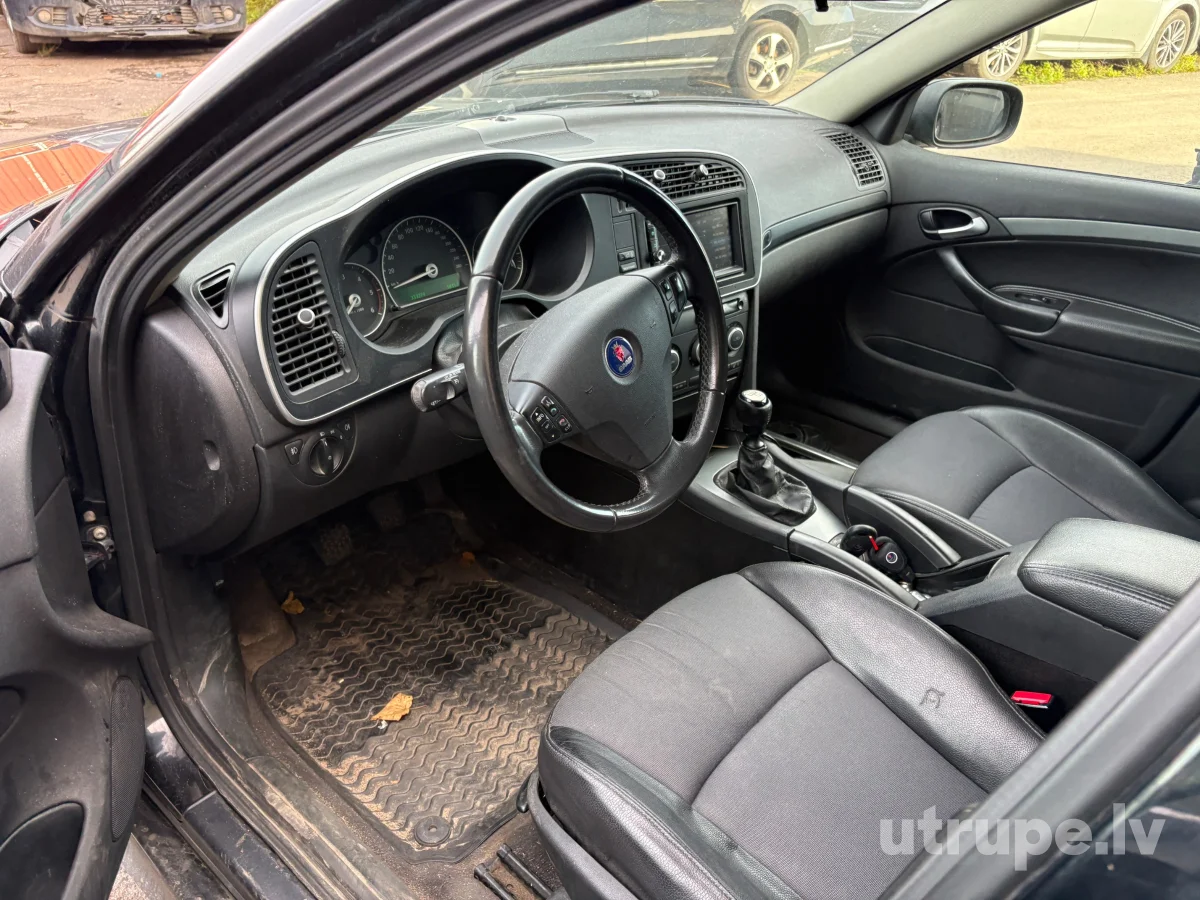 SAAB 9-3