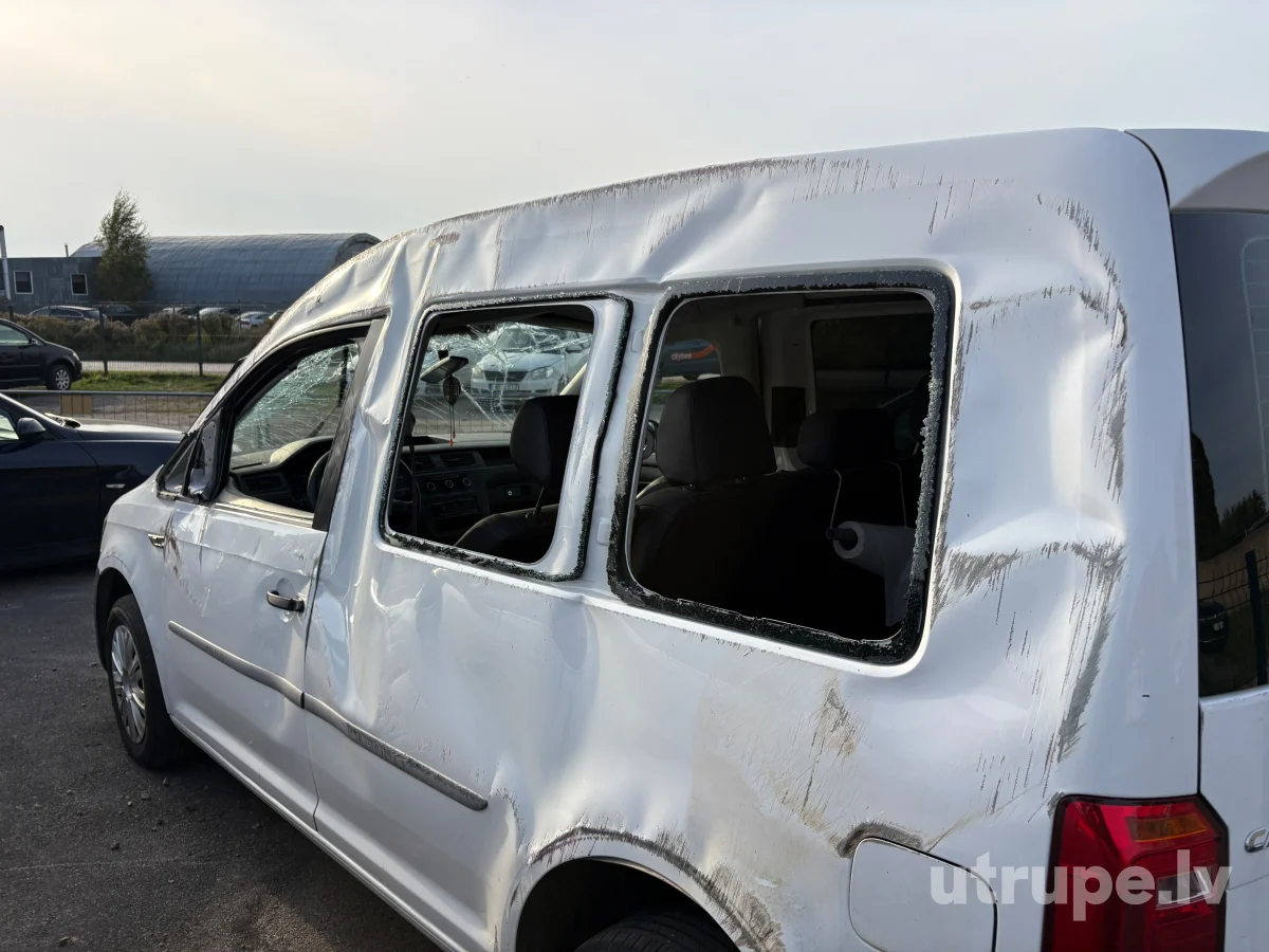 VOLKSWAGEN CADDY