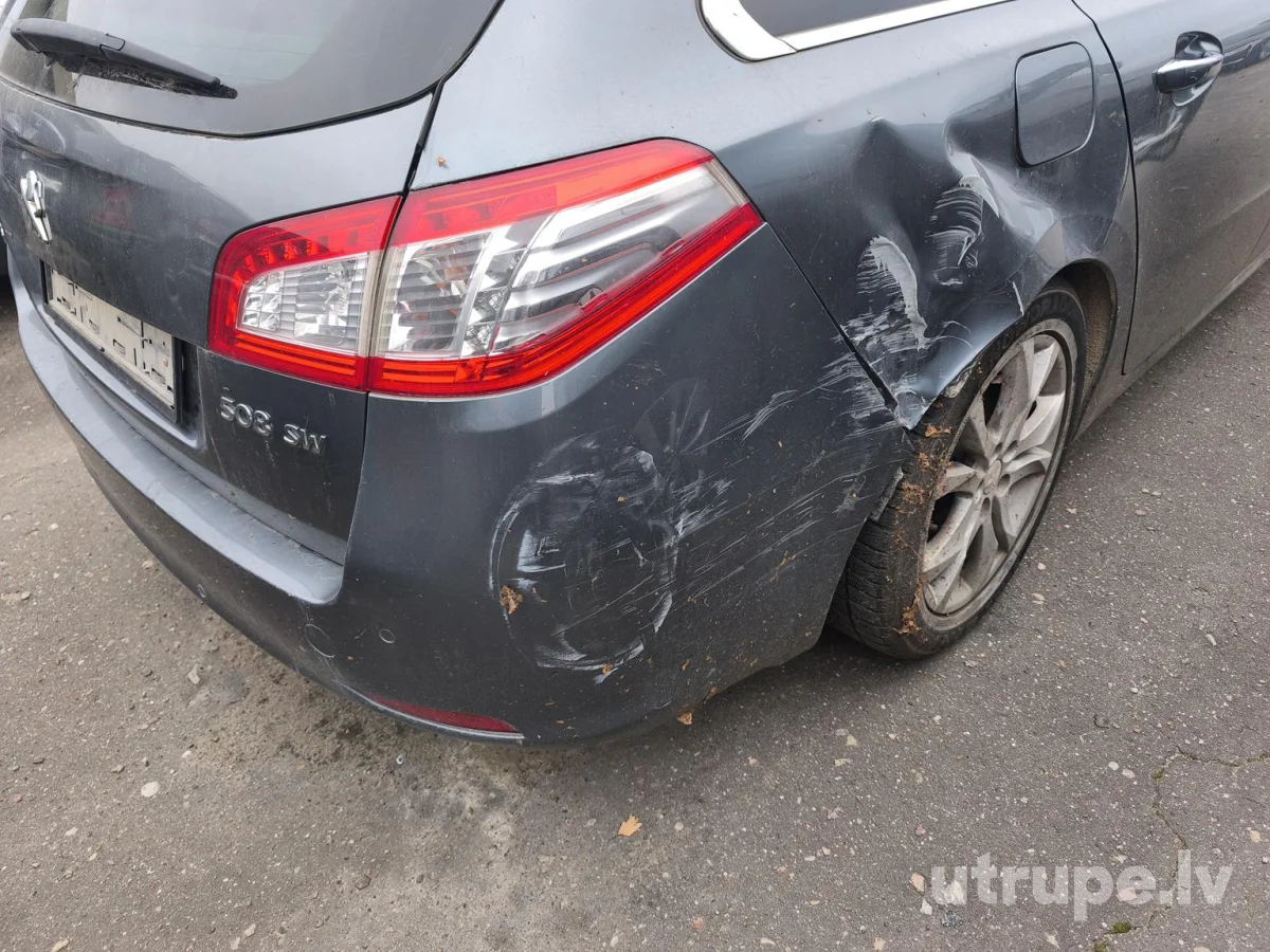 PEUGEOT 508