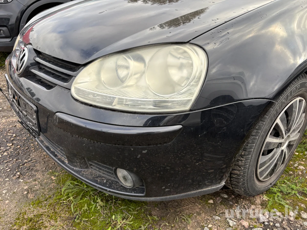 VOLKSWAGEN GOLF 5