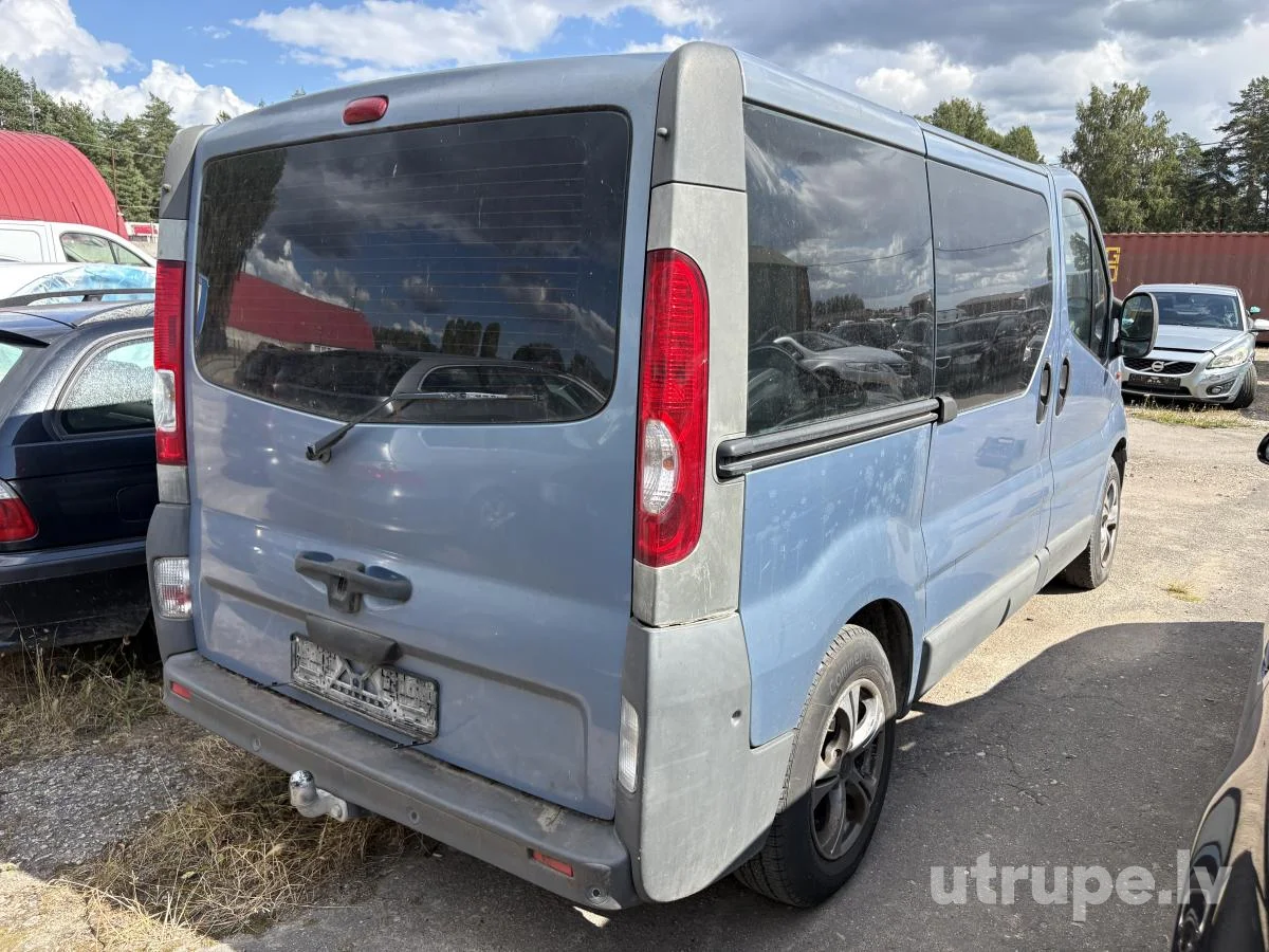 OPEL VIVARO