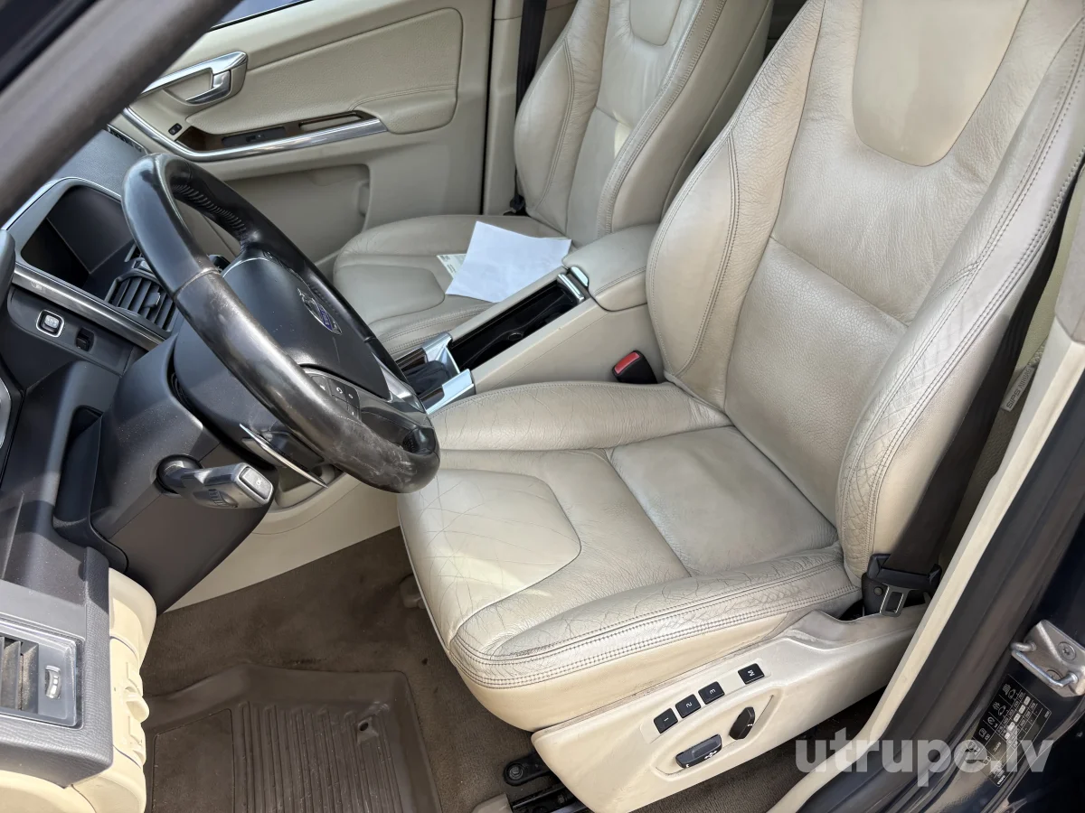 VOLVO XC 60