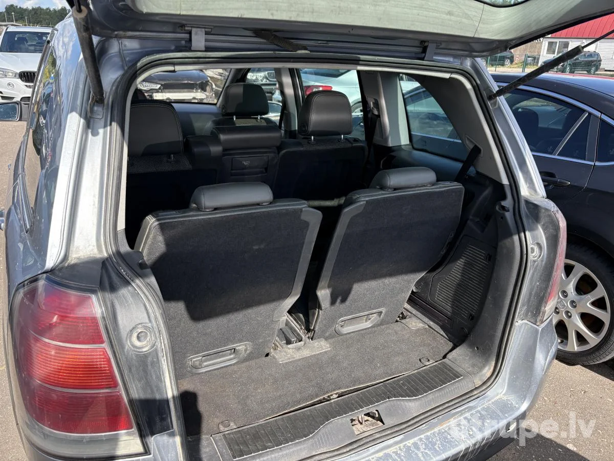 OPEL ZAFIRA