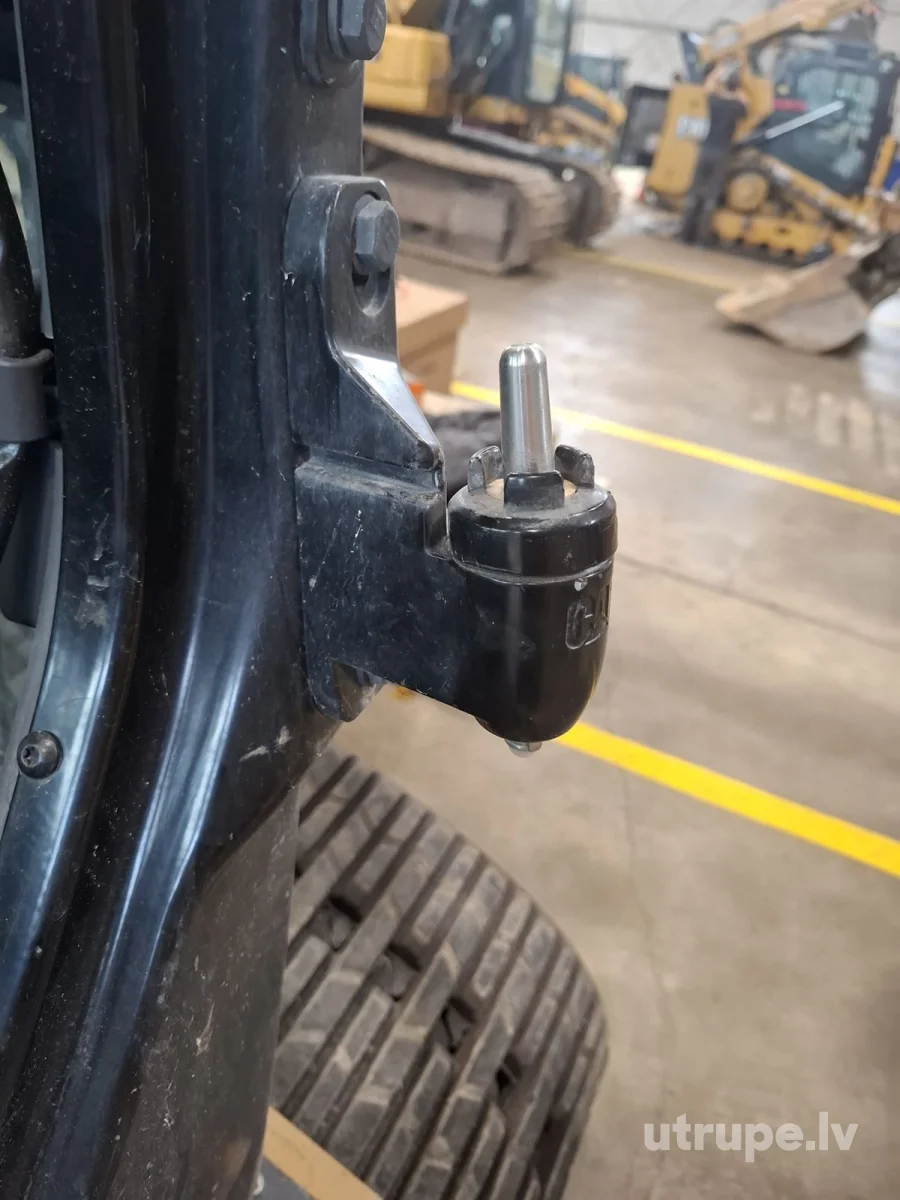 CATERPILLAR 265 kabīne